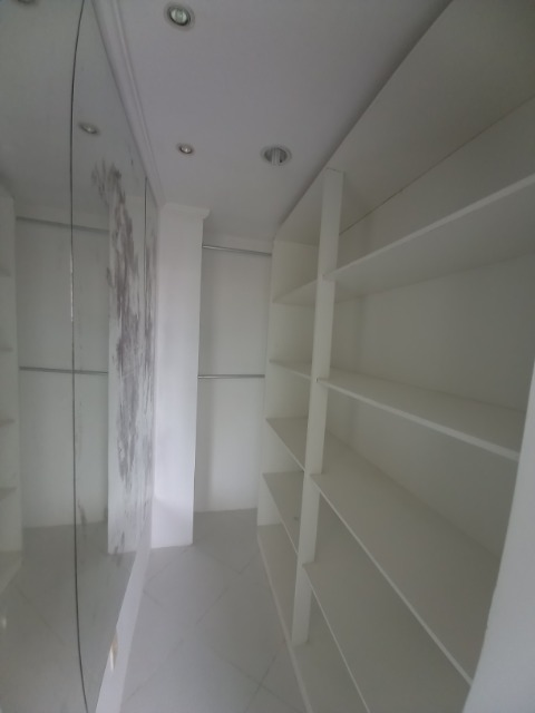 Apartamento à venda com 3 quartos, 120m² - Foto 8