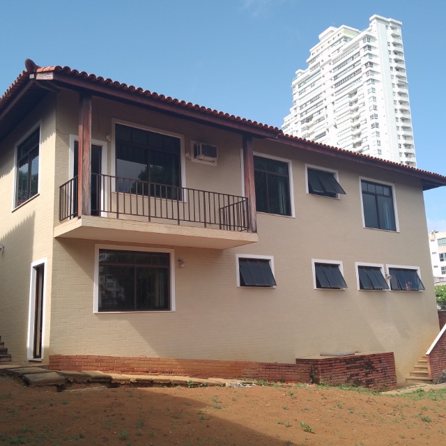 Casa de Condomínio à venda com 3 quartos, 739m² - Foto 1