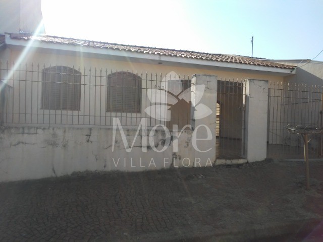 Casa à venda com 2 quartos, 167m² - Foto 2