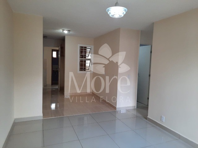 Apartamento à venda com 2 quartos, 70m² - Foto 3