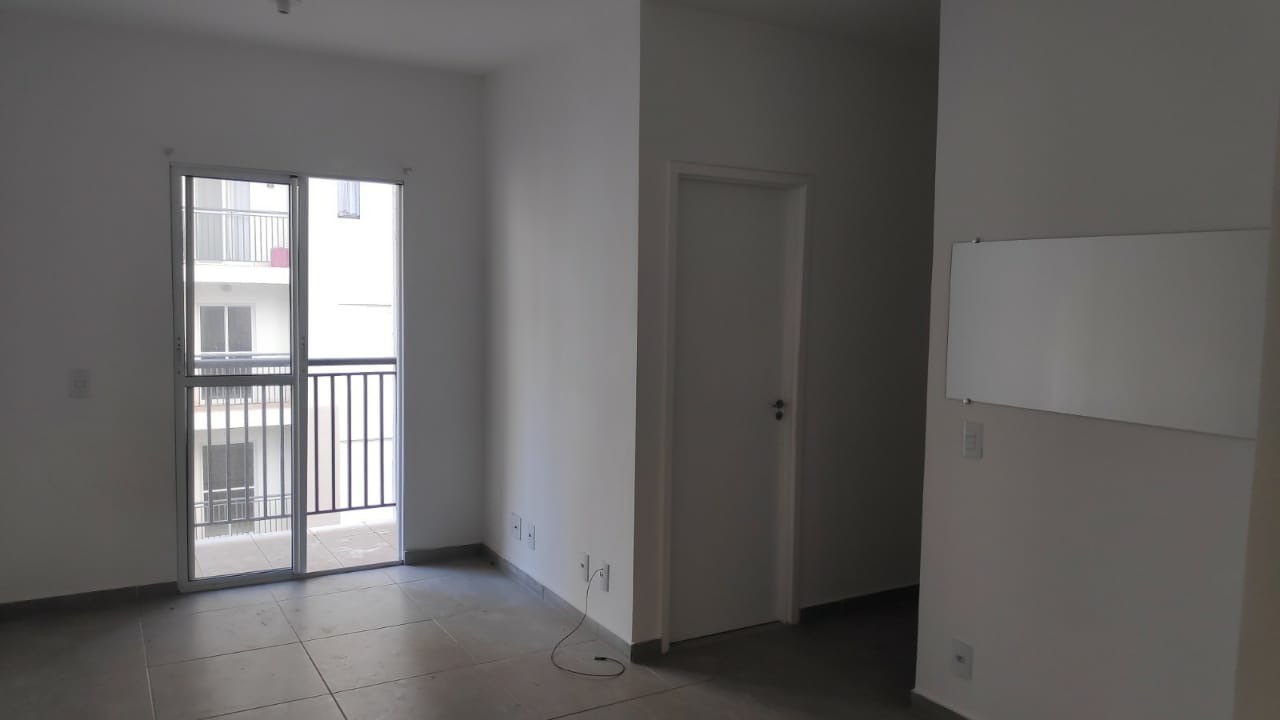 Apartamento à venda com 2 quartos, 50m² - Foto 2