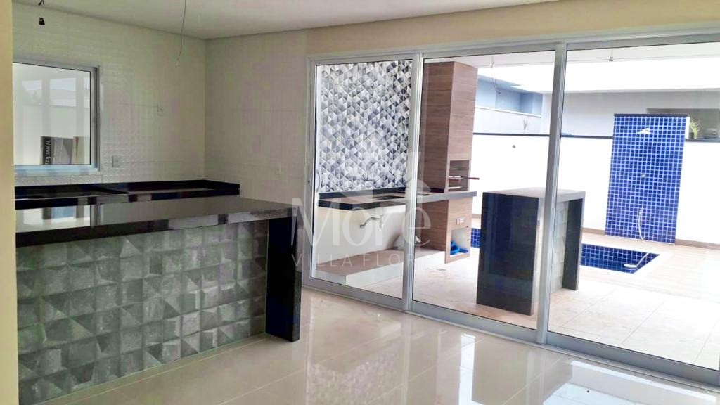 Casa de Condomínio à venda com 3 quartos, 190m² - Foto 1