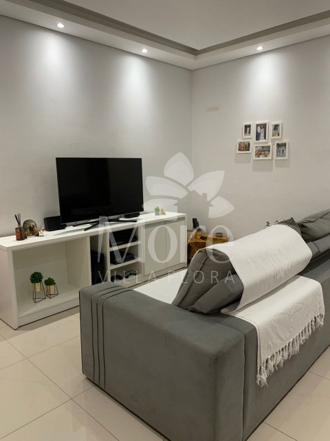 Casa à venda com 3 quartos, 150m² - Foto 3