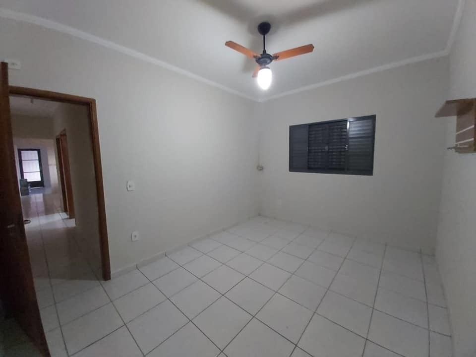 Casa à venda com 2 quartos, 92m² - Foto 10