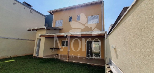 Casa de Condomínio à venda com 3 quartos, 190m² - Foto 2