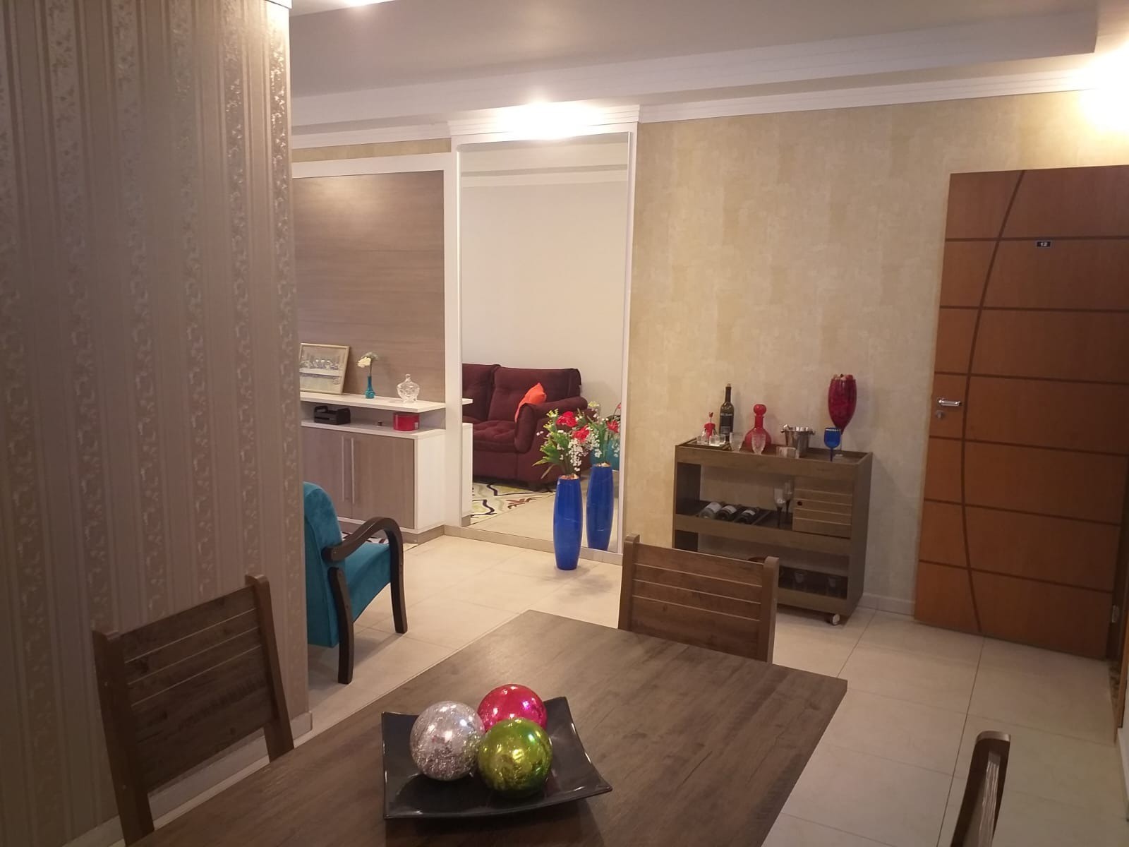 Apartamento à venda e aluguel com 3 quartos, 115m² - Foto 2