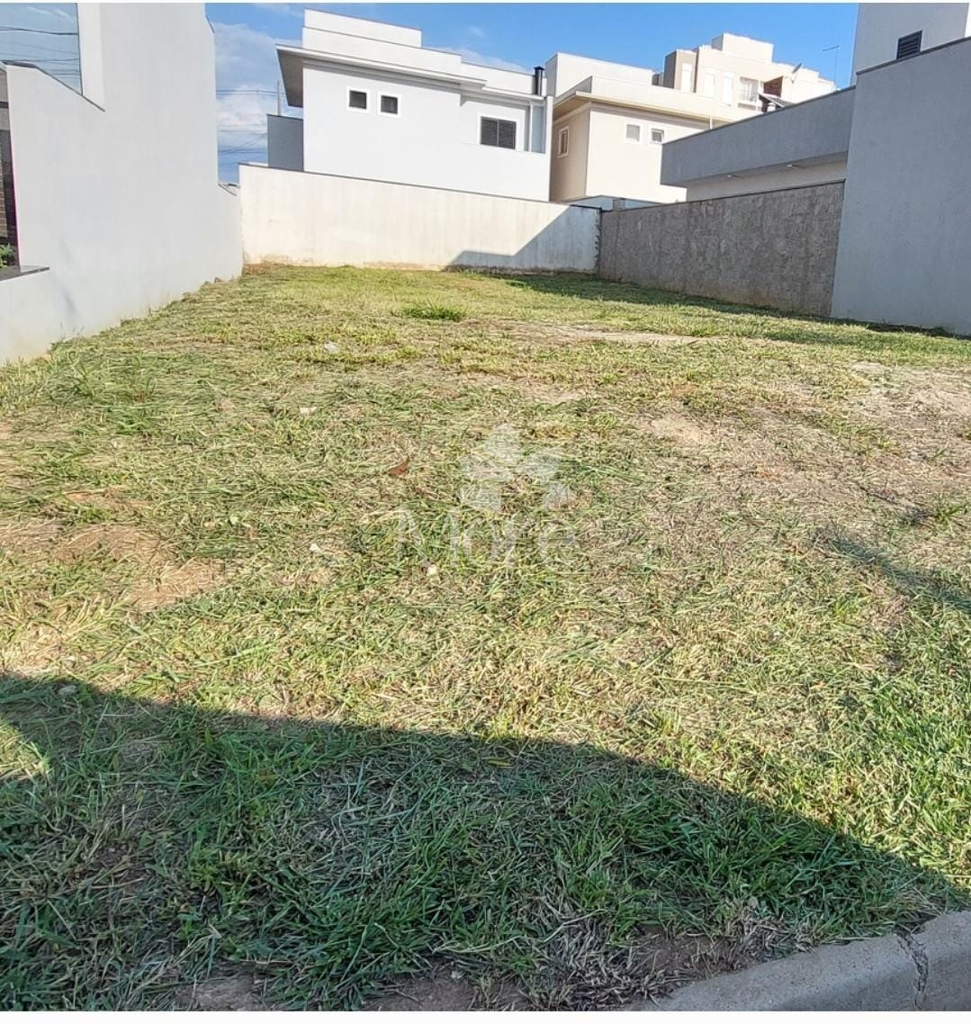 Terreno à venda, 250m² - Foto 1