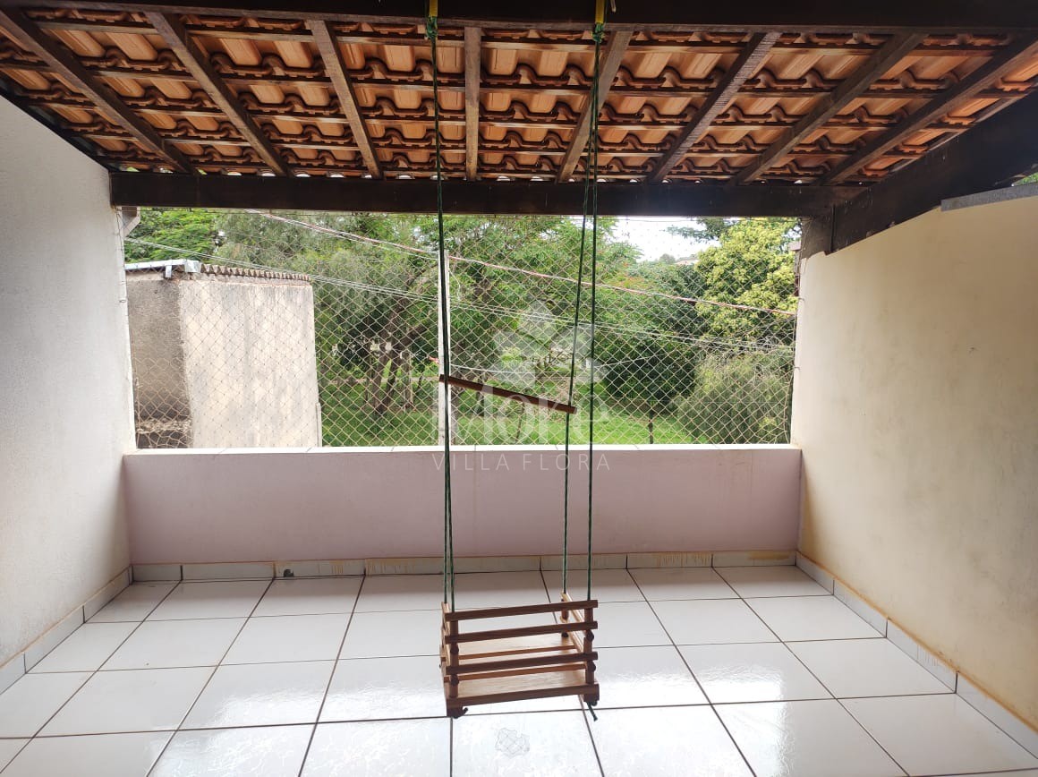 Sobrado à venda com 3 quartos, 75m² - Foto 2