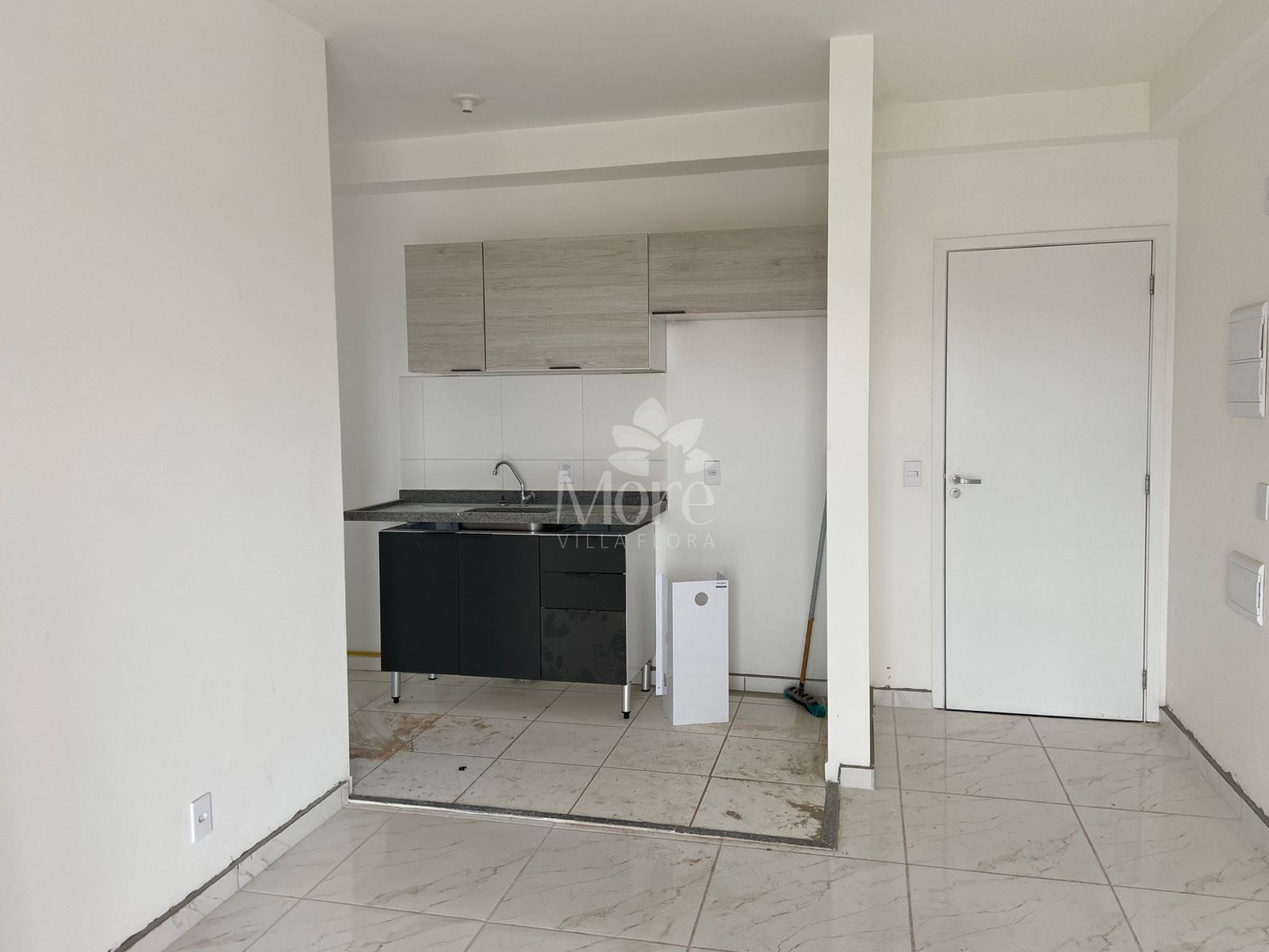 Apartamento à venda e aluguel com 2 quartos, 60m² - Foto 2