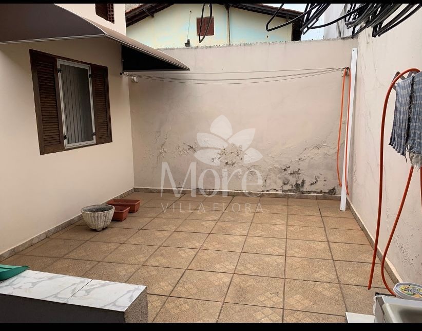 Casa à venda com 3 quartos, 250m² - Foto 18