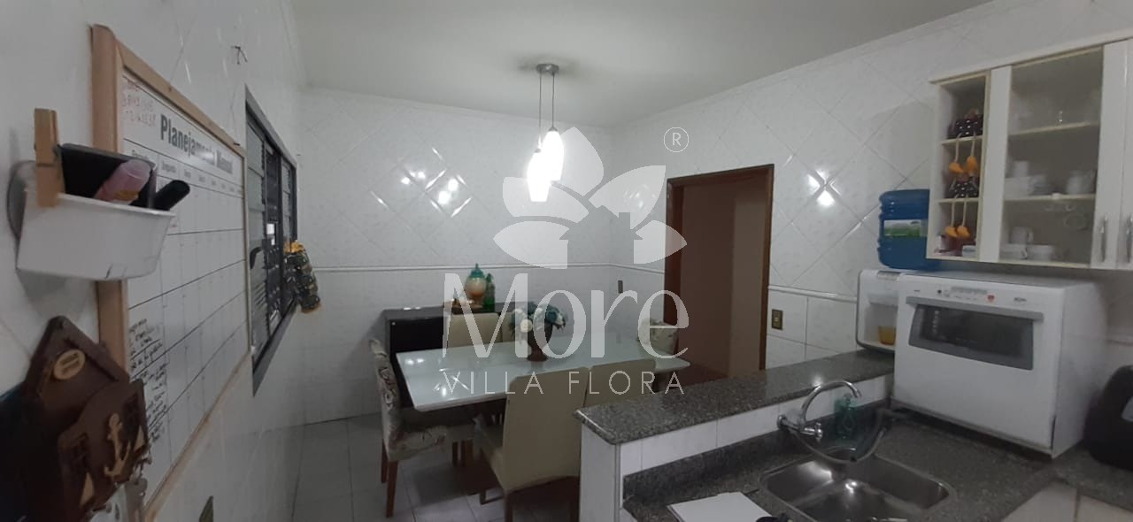 Casa à venda com 3 quartos, 250m² - Foto 5