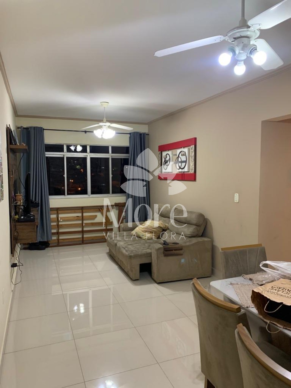 Apartamento à venda com 2 quartos, 72m² - Foto 2