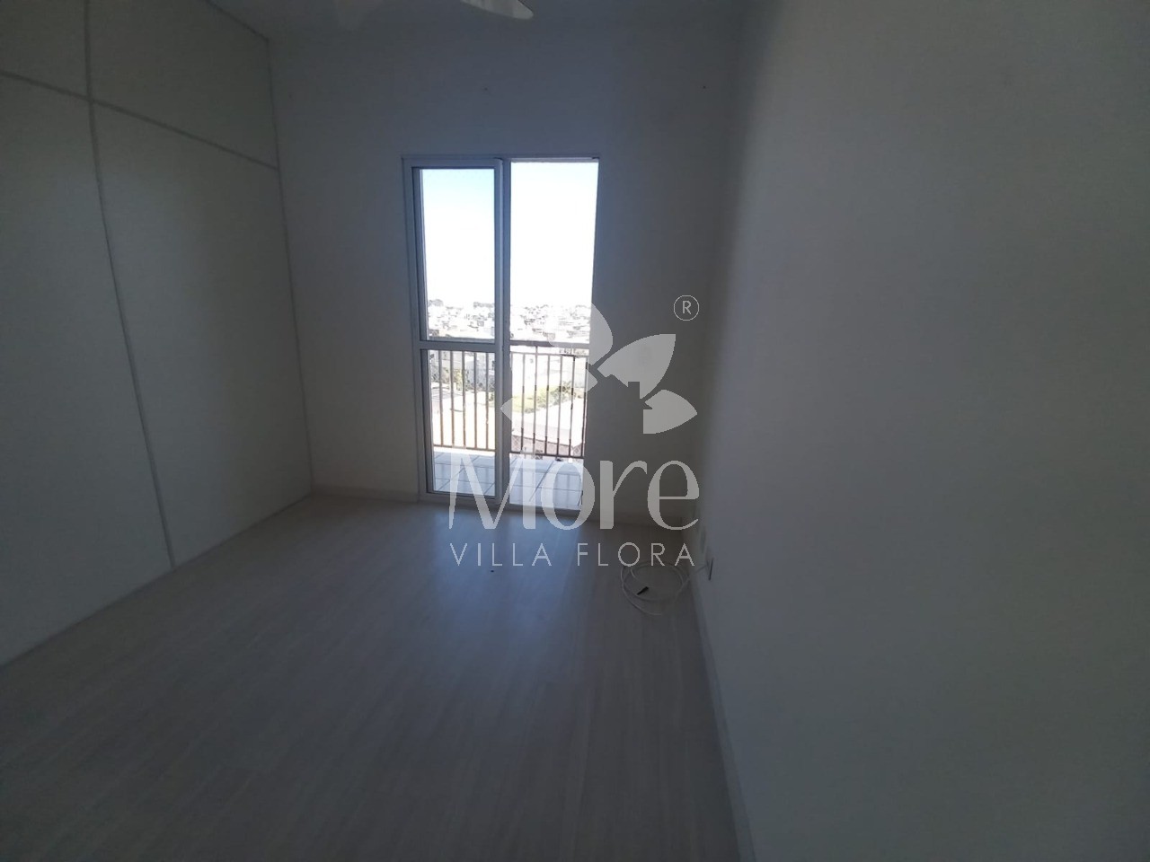 Apartamento à venda com 2 quartos, 70m² - Foto 4