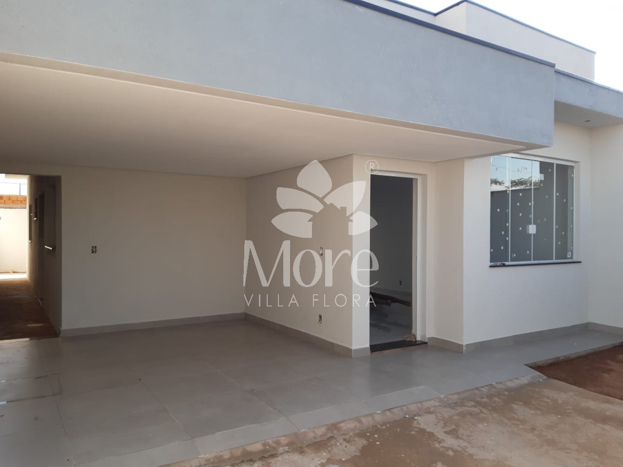 Casa à venda com 2 quartos, 160m² - Foto 1