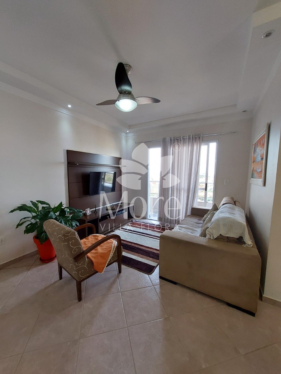 Apartamento à venda com 3 quartos, 93m² - Foto 1