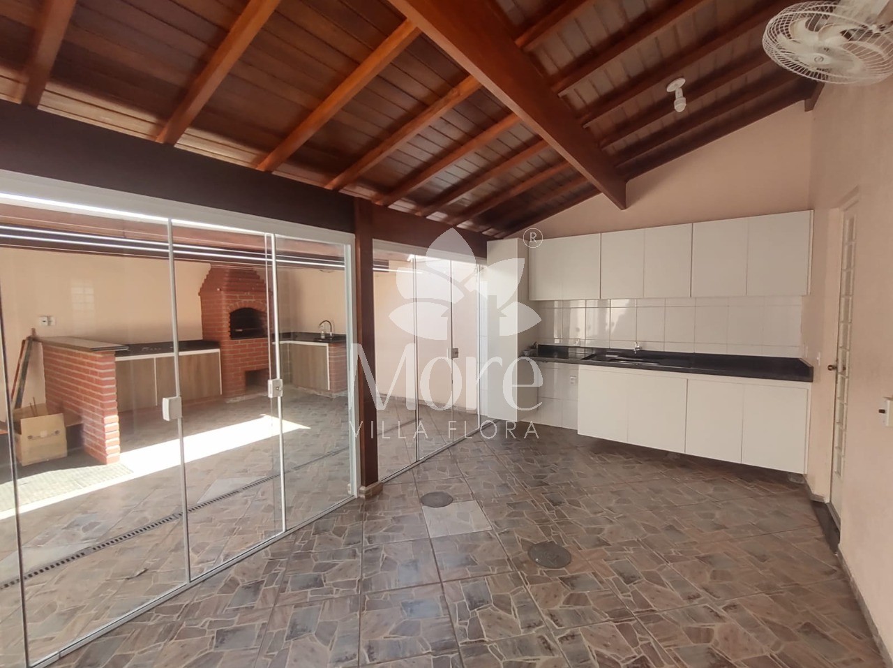 Casa de Condomínio à venda com 3 quartos, 70m² - Foto 1