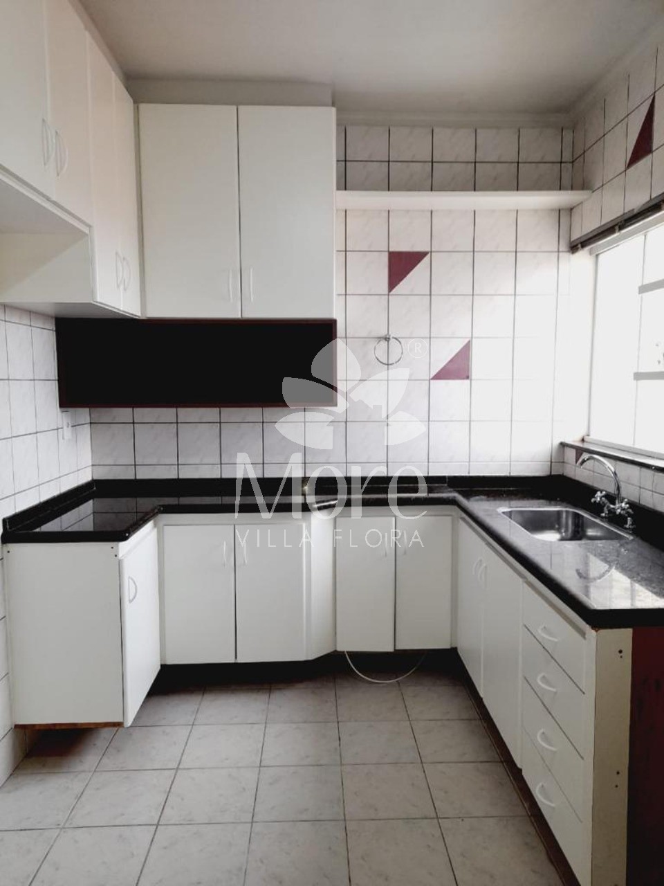 Apartamento à venda com 3 quartos, 95m² - Foto 9