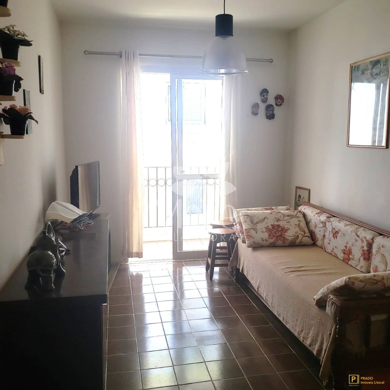 Apartamento à venda com 1 quarto, 42m² - Foto 1