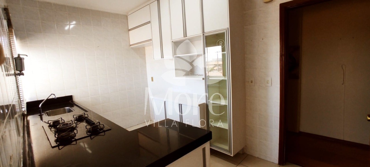 Apartamento à venda com 3 quartos, 90m² - Foto 4