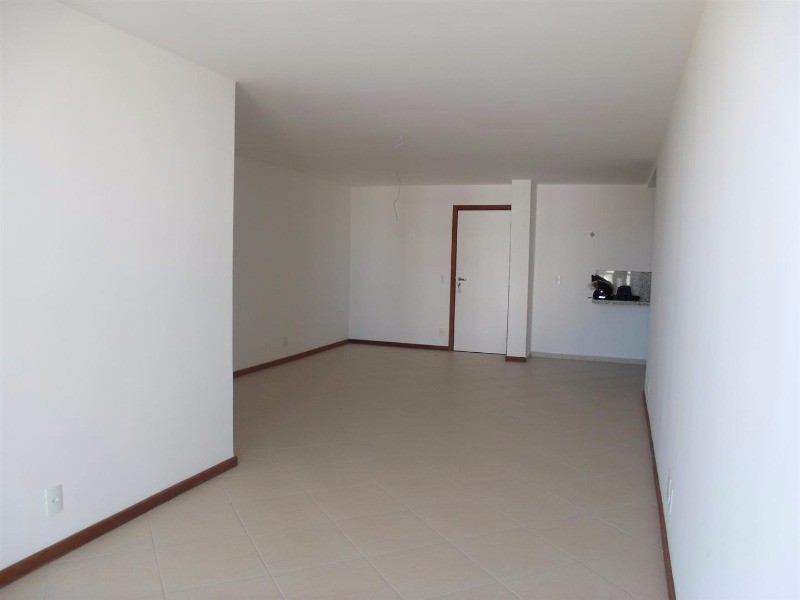 Apartamento à venda com 3 quartos, 110m² - Foto 4