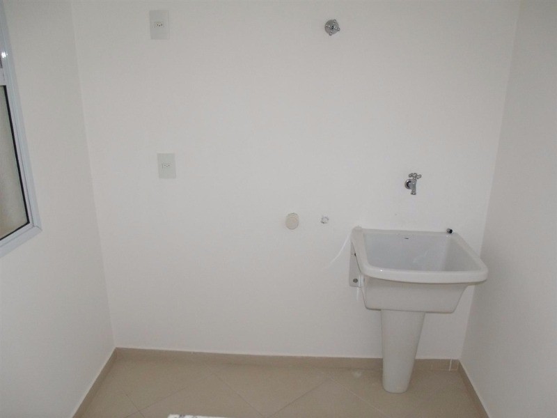 Apartamento à venda com 3 quartos, 110m² - Foto 15