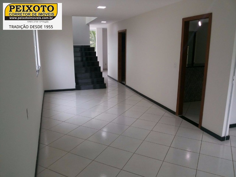 Casa à venda com 3 quartos, 360m² - Foto 8