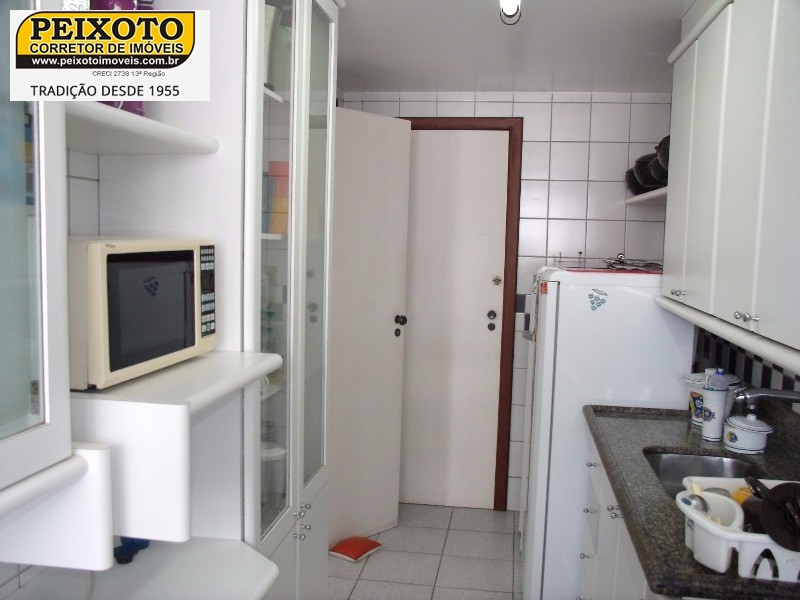 Cobertura à venda com 3 quartos, 250m² - Foto 9