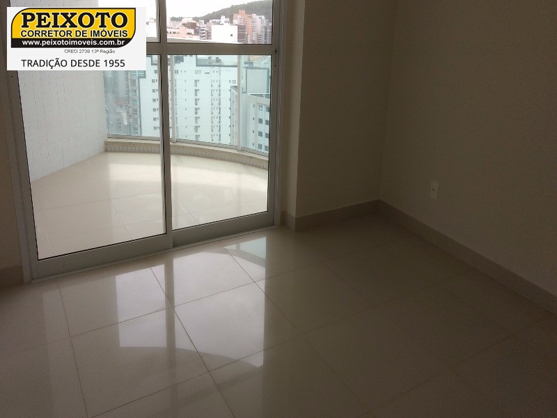 Apartamento à venda com 4 quartos, 140m² - Foto 23