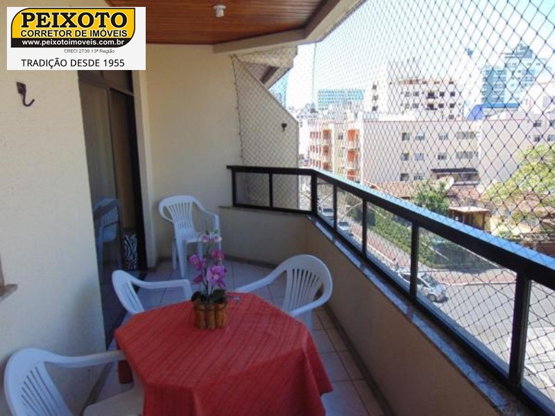 Apartamento à venda com 3 quartos, 108m² - Foto 4