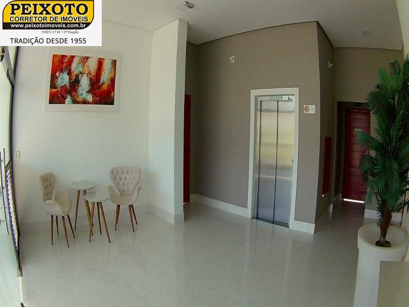 Apartamento à venda com 3 quartos, 120m² - Foto 3