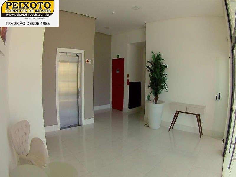 Apartamento à venda com 3 quartos, 120m² - Foto 4