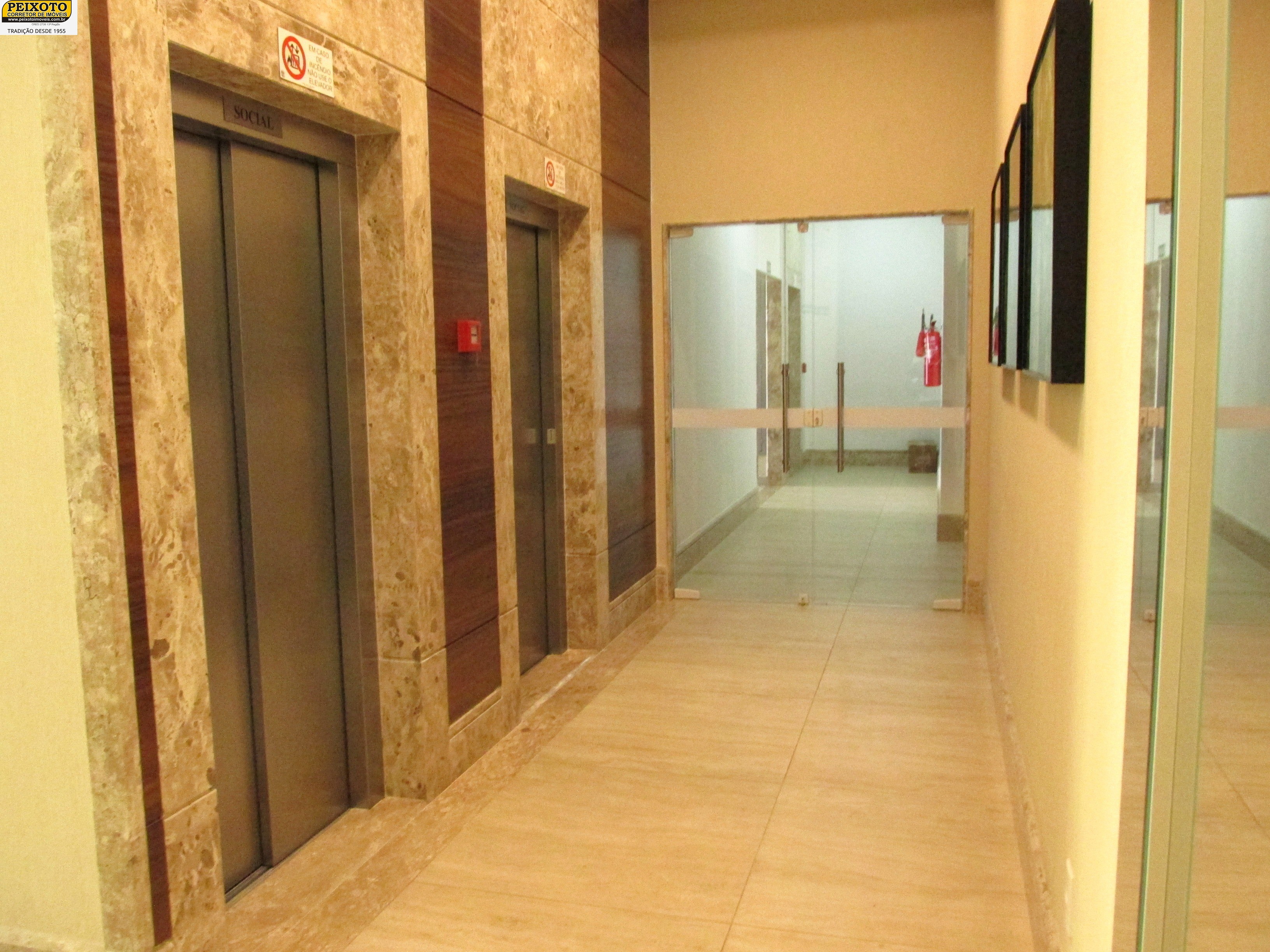 Apartamento à venda com 3 quartos, 190m² - Foto 7