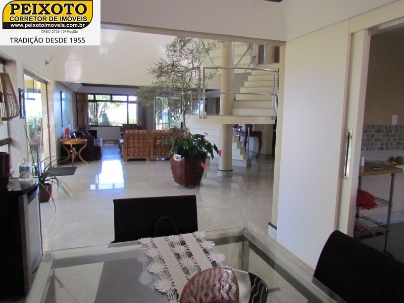 Casa à venda com 8 quartos, 750m² - Foto 128