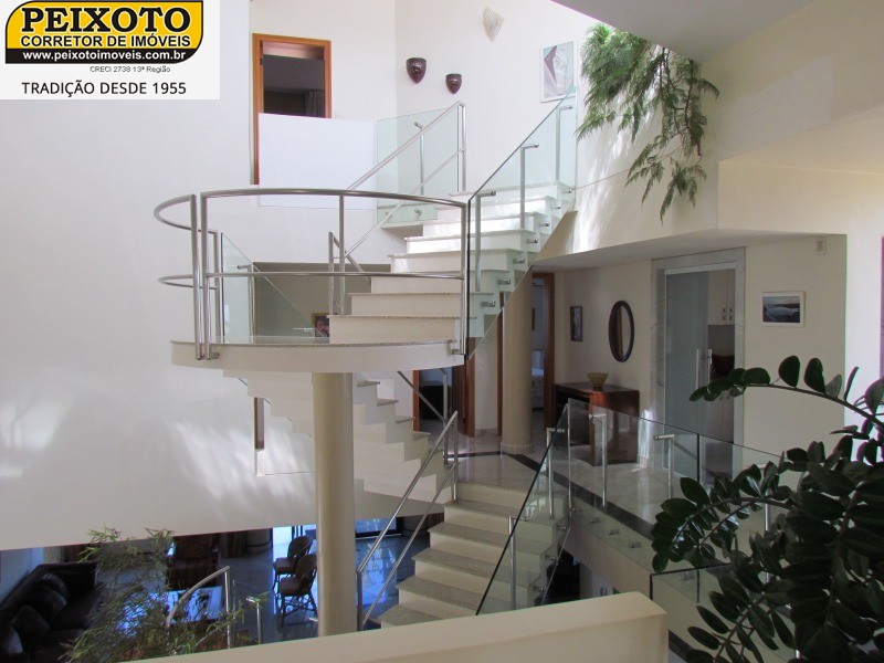 Casa à venda com 8 quartos, 750m² - Foto 171