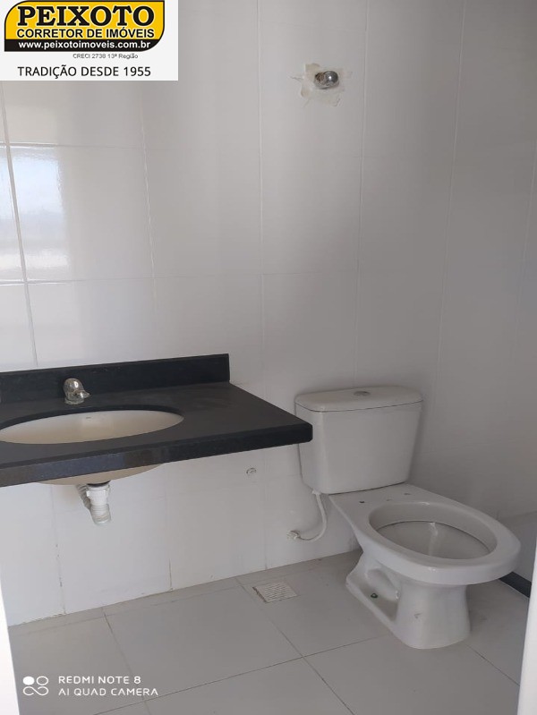 Apartamento à venda com 2 quartos, 70m² - Foto 3