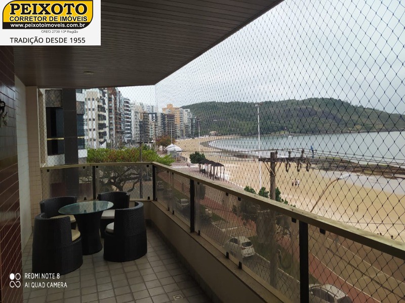 Apartamento à venda com 4 quartos, 220m² - Foto 1