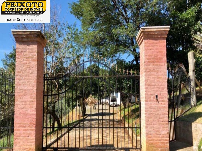 Fazenda à venda com 4 quartos, 400m² - Foto 2