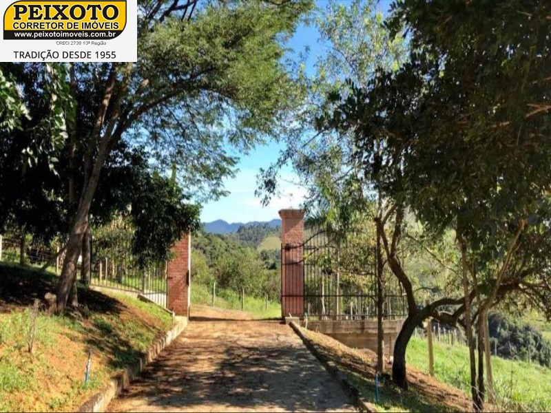 Fazenda à venda com 4 quartos, 400m² - Foto 14