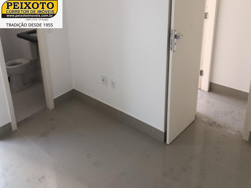 Apartamento à venda com 3 quartos, 65m² - Foto 32