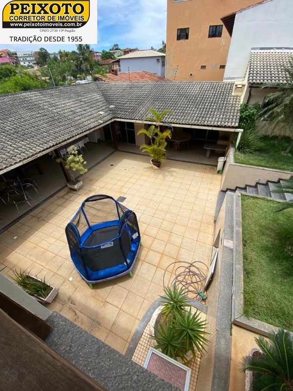 Casa à venda com 9 quartos, 260m² - Foto 13