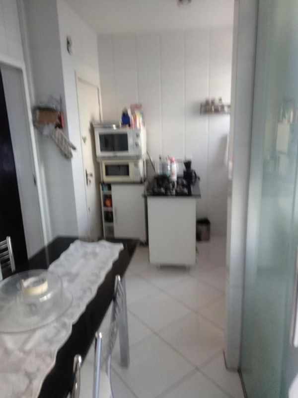 Apartamento à venda com 3 quartos, 80m² - Foto 14