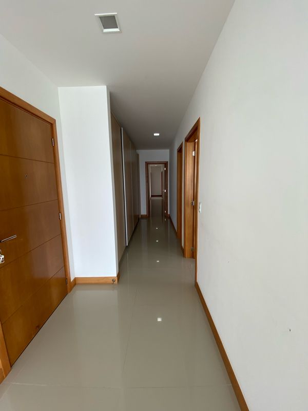 Apartamento à venda com 4 quartos, 205m² - Foto 5