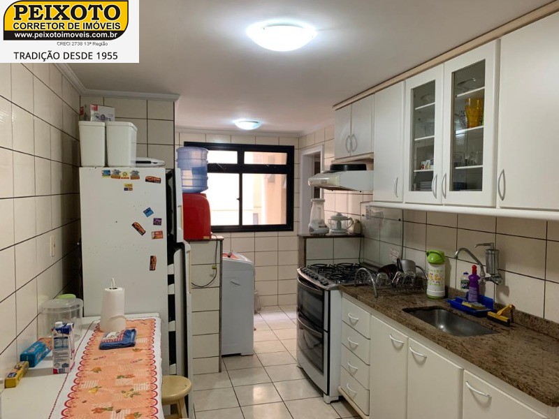 Apartamento à venda com 3 quartos, 120m² - Foto 14