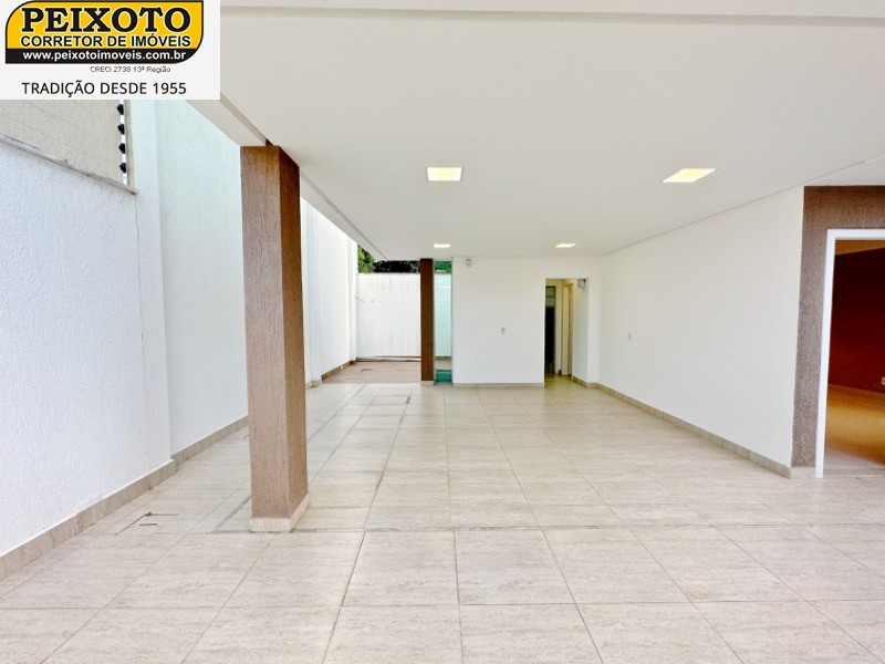 Casa à venda com 3 quartos, 120m² - Foto 9