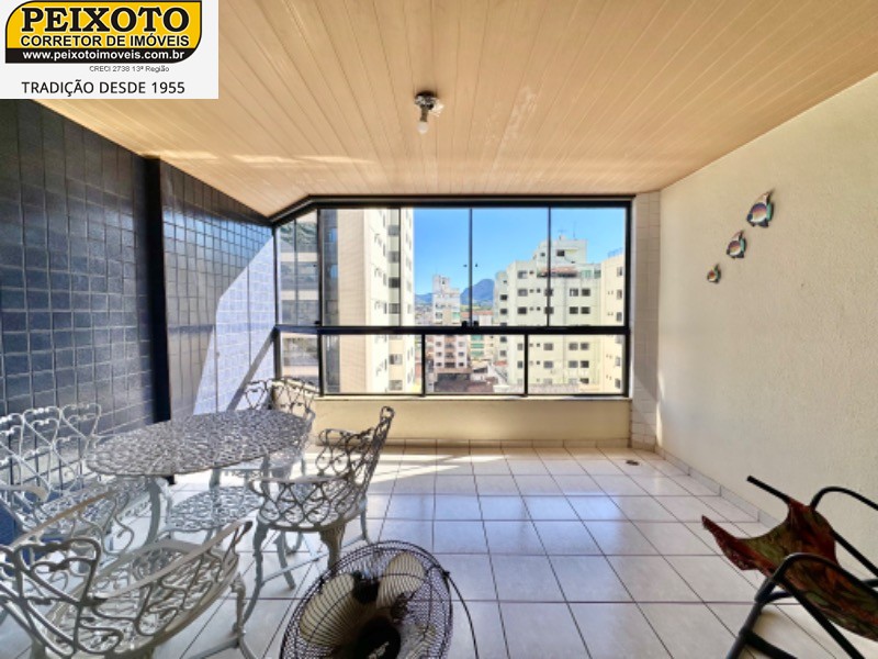 Apartamento à venda com 3 quartos, 125m² - Foto 2