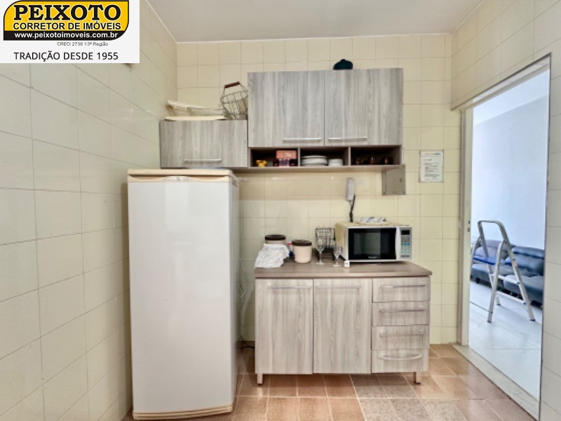 Apartamento à venda com 2 quartos, 80m² - Foto 13