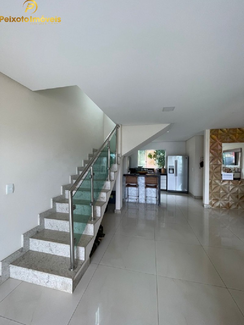 Casa, 3 quartos, 200 m² - Foto 2
