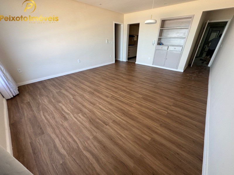 Apartamento, 3 quartos, 120 m² - Foto 2