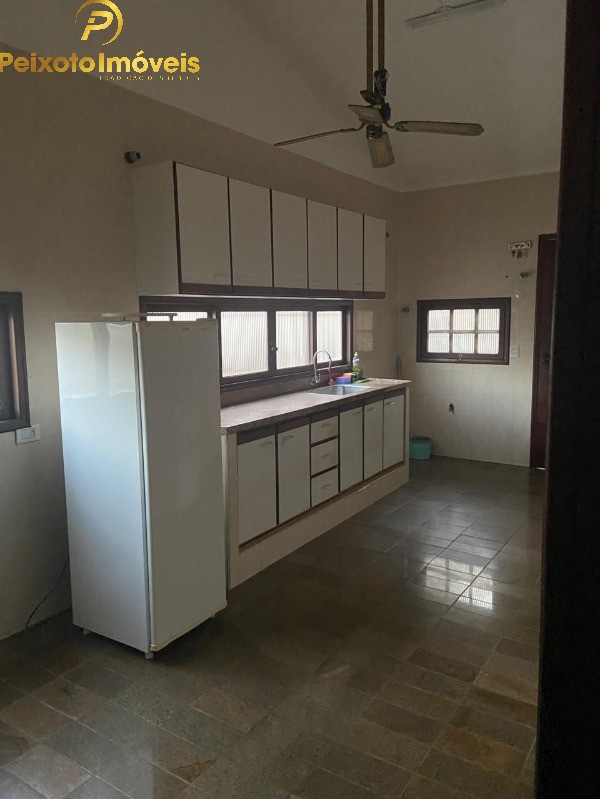 Casa, 1 quarto, 250 m² - Foto 13
