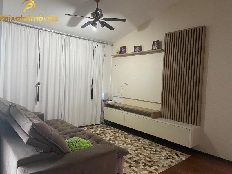 Casa, 1 quarto, 250 m² - Foto 2